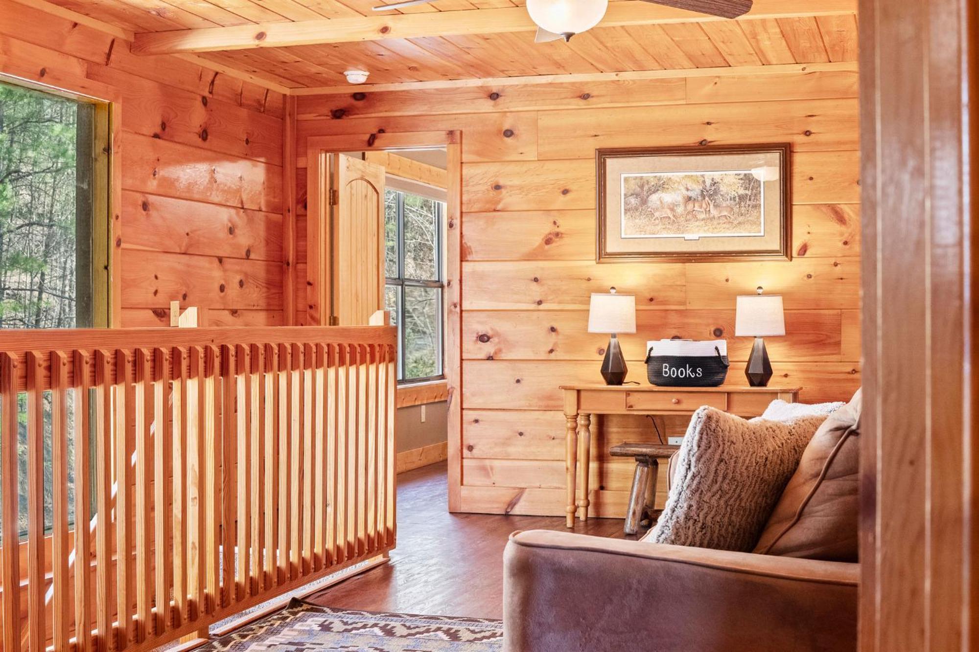 Stairway To Heaven Cabin By Staycating Gatlinburg Luaran gambar